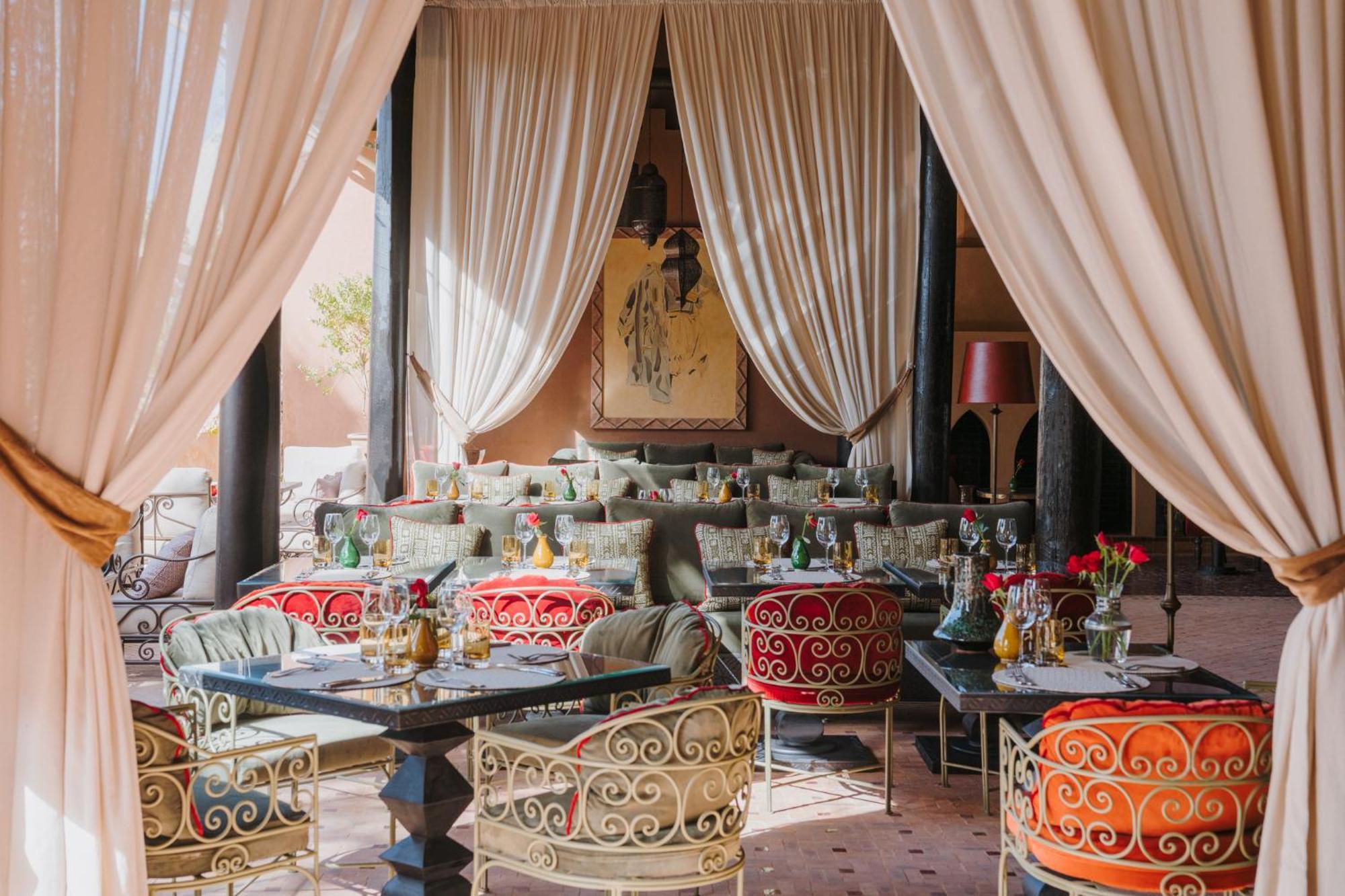 Kasbah Tamadot - Sir Richard Branson'S Moroccan Retreat Asni Esterno foto