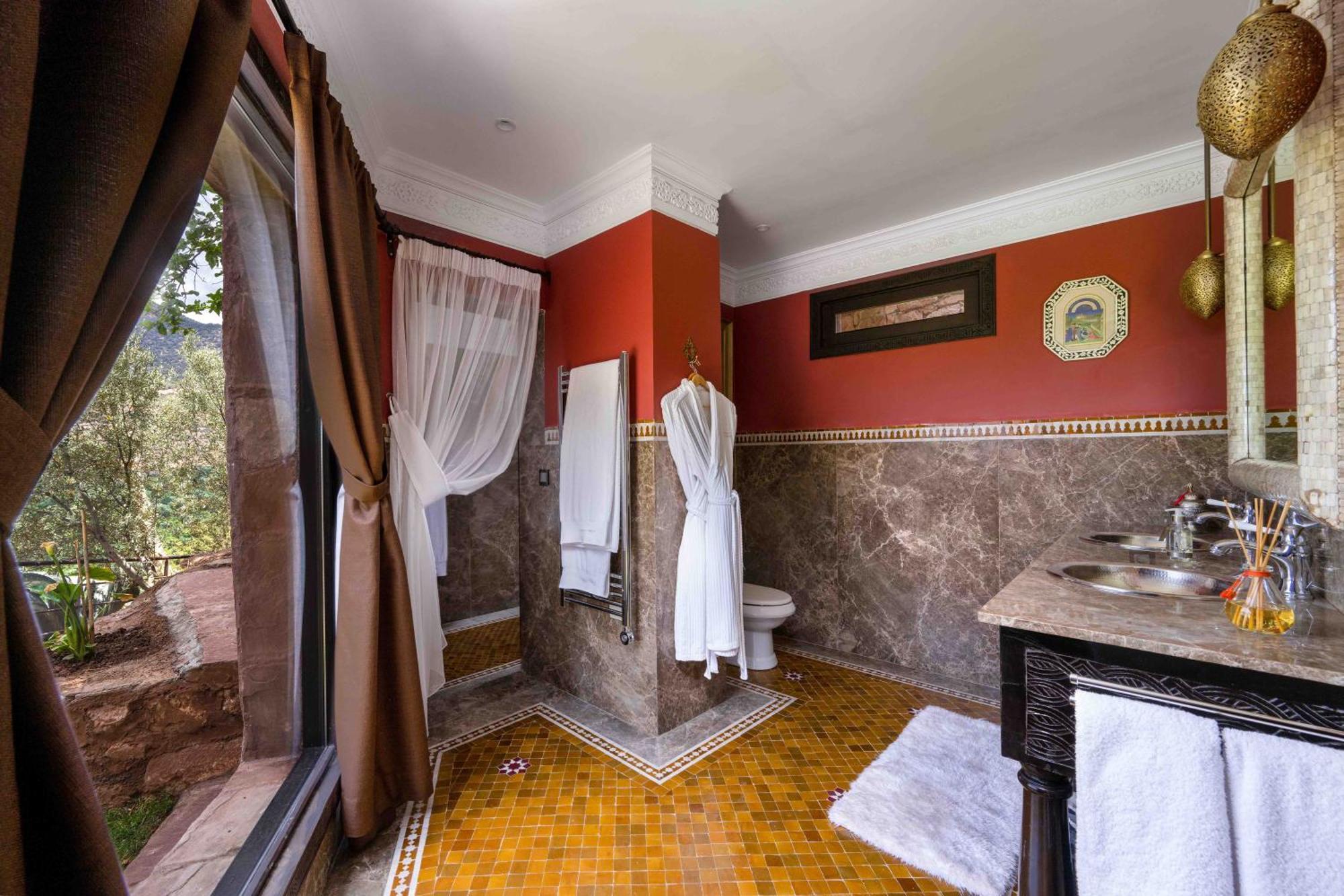 Kasbah Tamadot - Sir Richard Branson'S Moroccan Retreat Asni Esterno foto